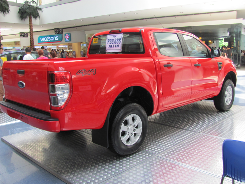 Illustration for article titled I Fondled The New Stick Shift Filipino Ford Ranger